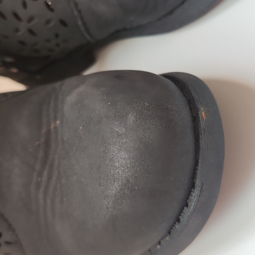 Osh Kosh B'gosh Estelle Booties- 10 T - Picture 3 of 8